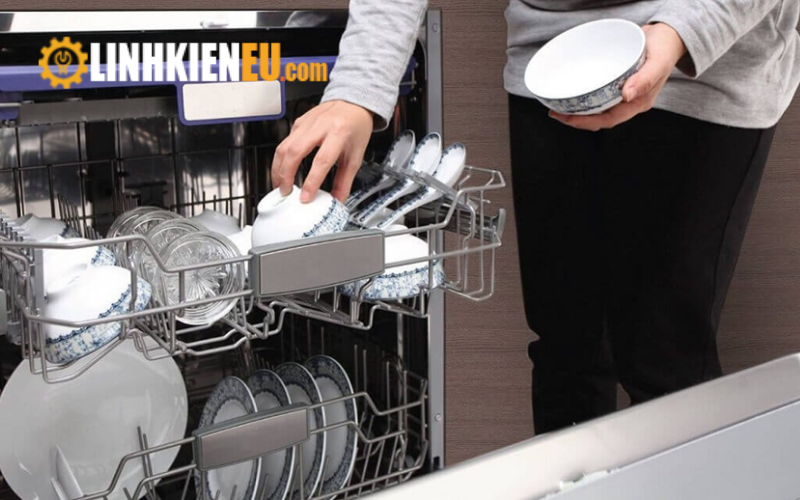 dịch vụ sửa chữa máy rửa bát 